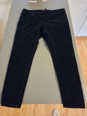 Denver Hayes Black Slim Straight Jeans